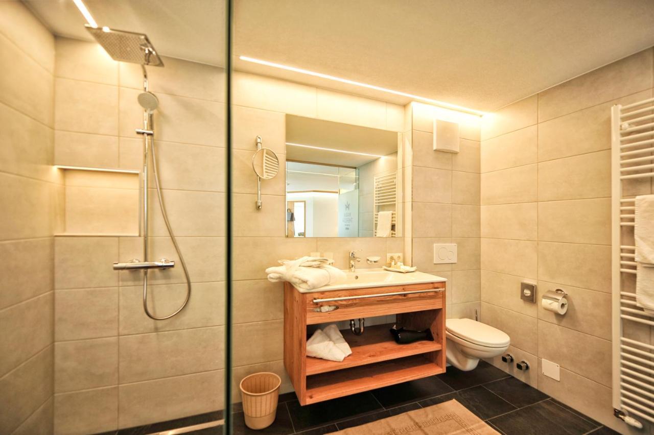 Hotel Maria Theresia Ischgl Bagian luar foto