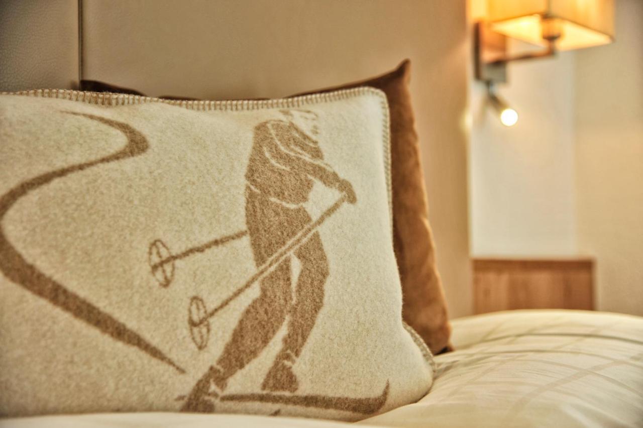 Hotel Maria Theresia Ischgl Bagian luar foto