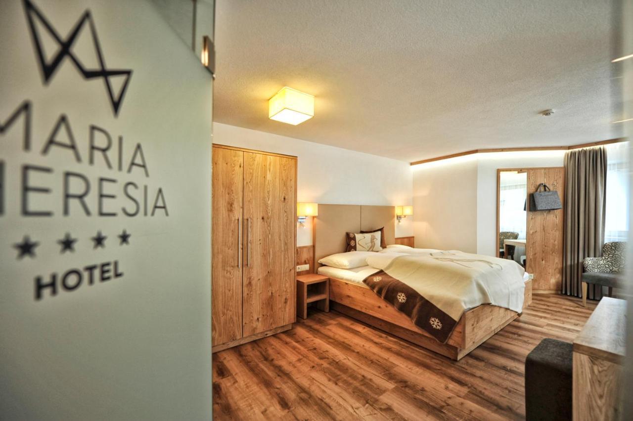 Hotel Maria Theresia Ischgl Bagian luar foto