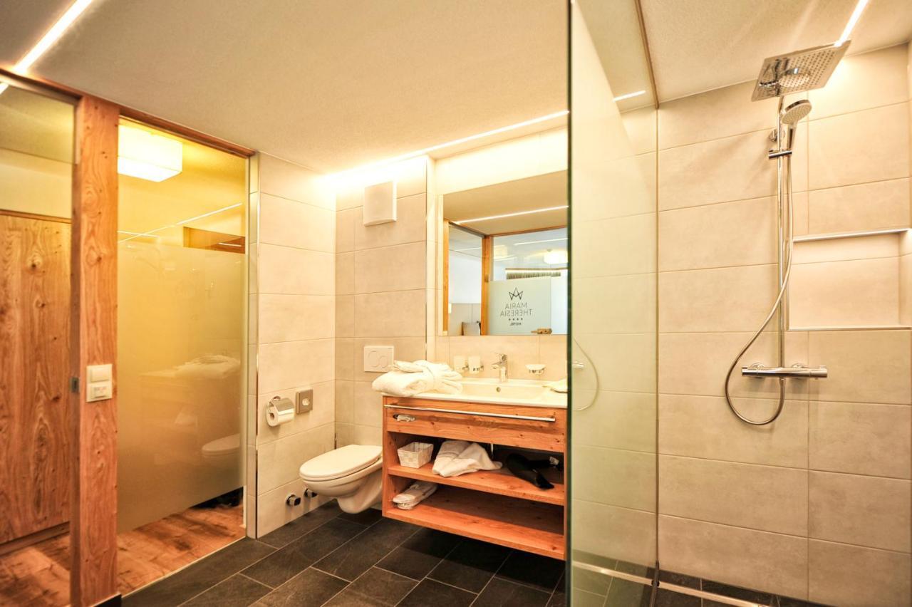 Hotel Maria Theresia Ischgl Bagian luar foto